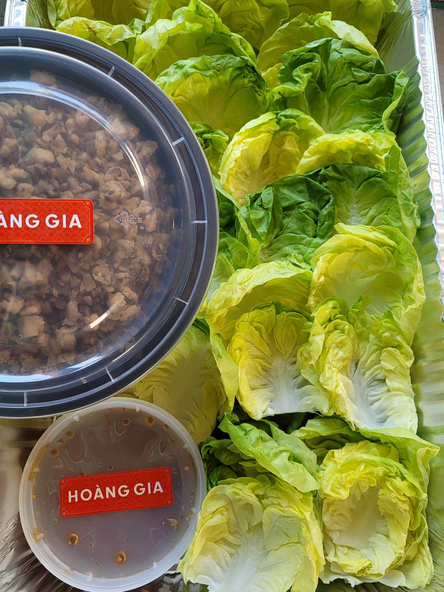 Hoàng Gia Vegan Tofu Lettuce Wraps Tray