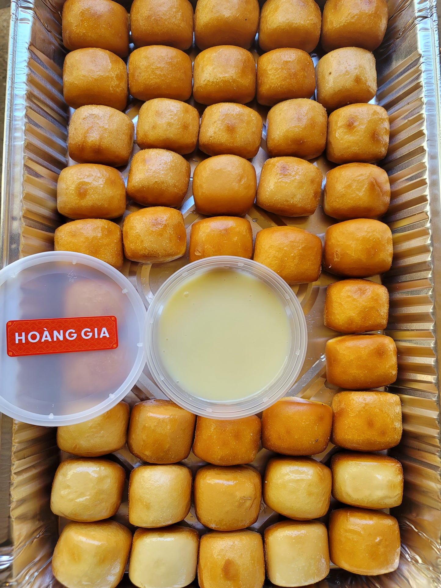 Singapore Chili Crab + Buns