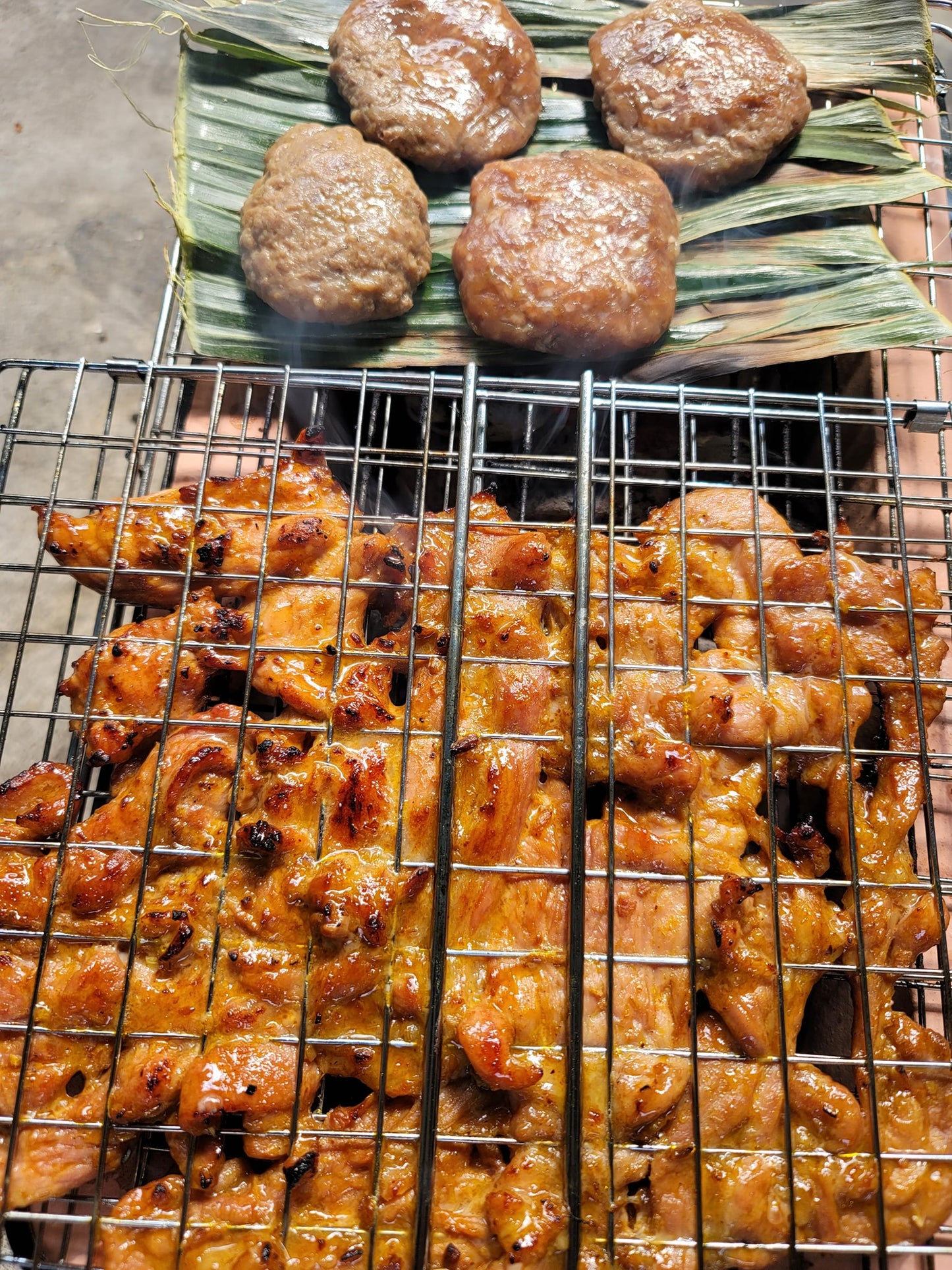 Thịt Nướng Xã Cuốn Cải Bẹ Xanh