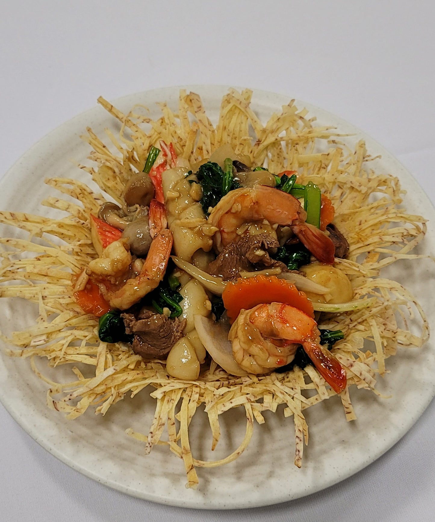 Hoang Gia Seafood Bird Nest (3-4 Servings)