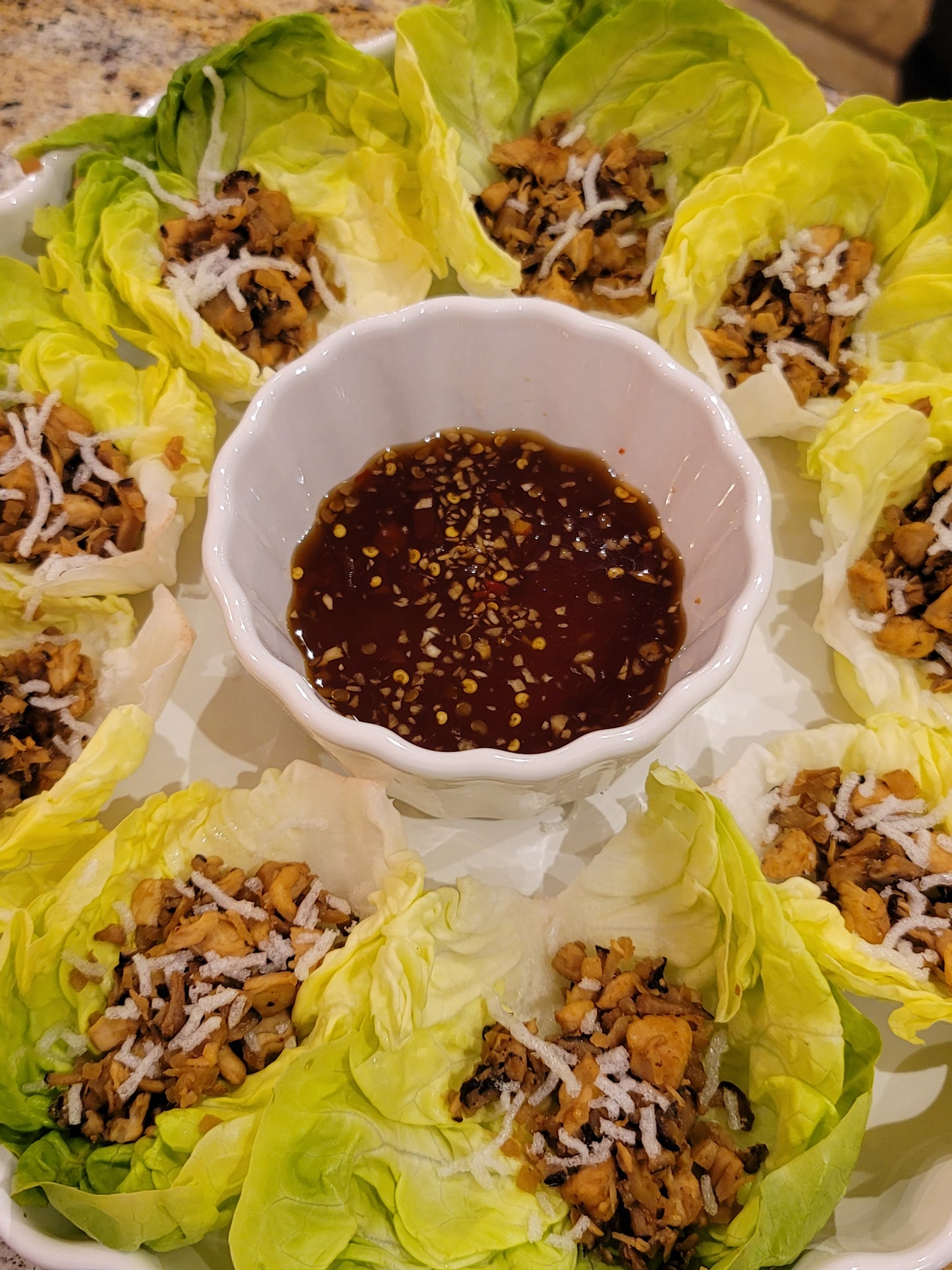 Hoàng Gia Vegan Tofu Lettuce Wraps Tray